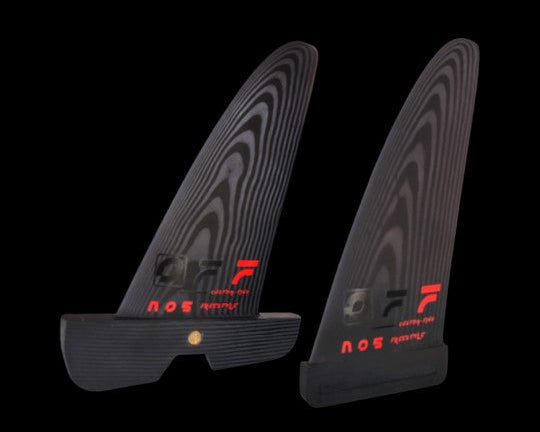 OFF FINS Nos Carbon – Pinna Windsurf Freestyle in HeatCore™ Carbon (Singola)