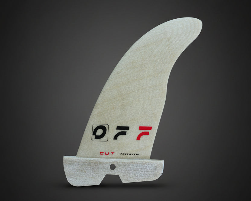 OFF FINS Cut – Windsurf Fin FreeWave in HD Black Fiber (Single)